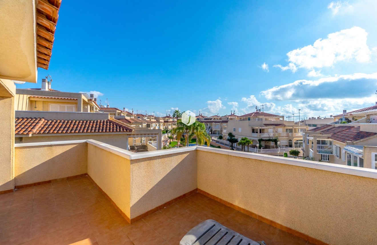 Resale - Duplex -
Orihuela Costa - Playa Flamenca