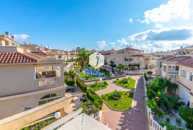 Resale - Duplex -
Orihuela Costa - Playa Flamenca
