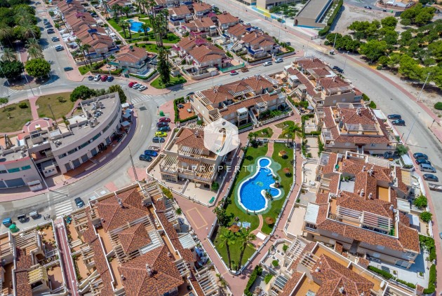 Resale - Duplex -
Orihuela Costa - Playa Flamenca