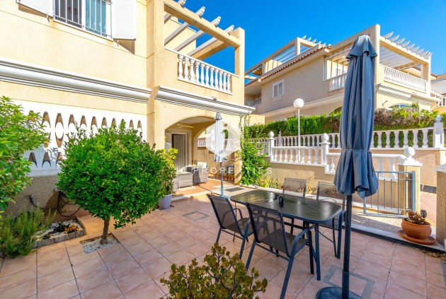 Resale - Duplex -
Orihuela Costa - Playa Flamenca