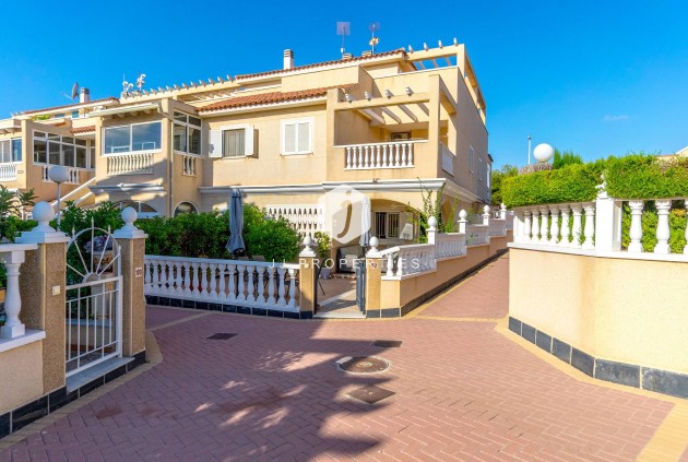 Resale - Duplex -
Orihuela Costa - Playa Flamenca