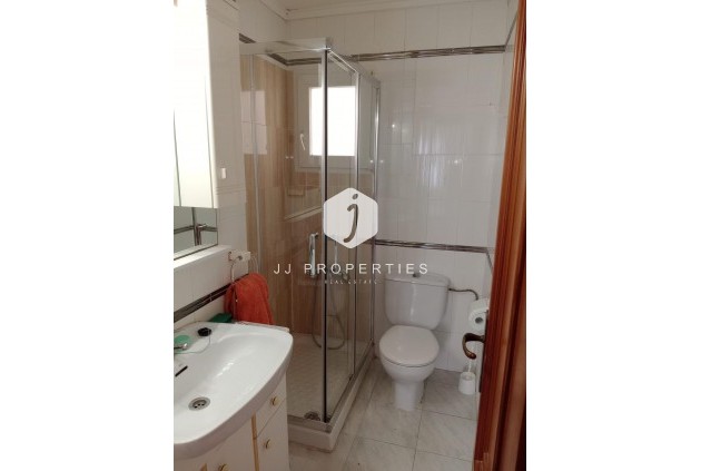 Resale - Apartment / flat -
Torrevieja - Playa del Cura