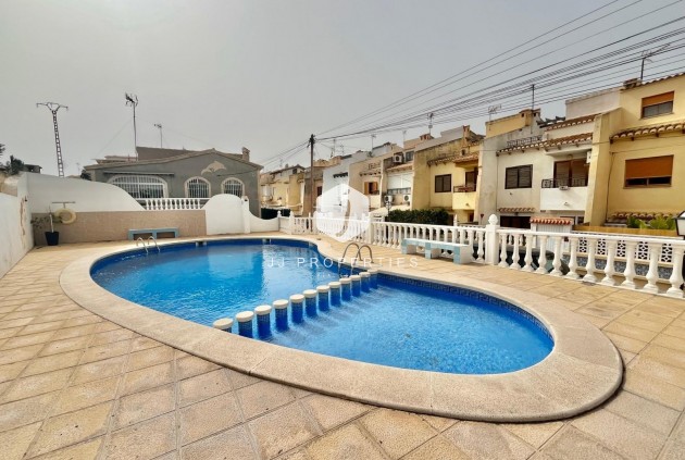 Resale - Villa -
Torrevieja - Los Balcones - Los Altos del Edén