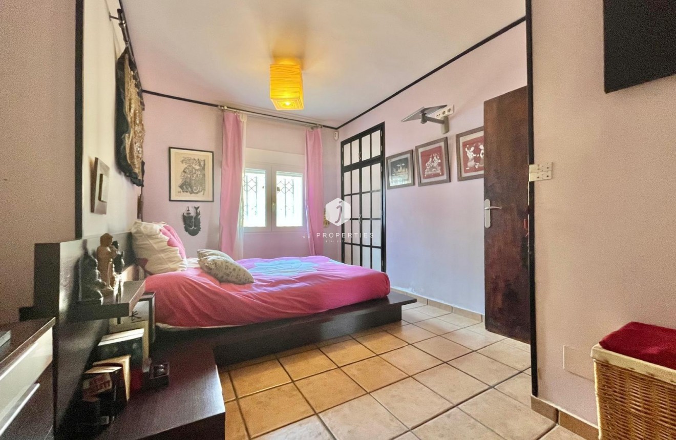 Resale - Villa -
Torrevieja - Los Balcones - Los Altos del Edén