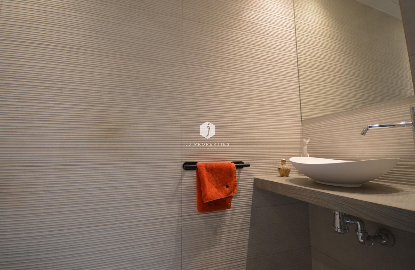 Resale - Villa -
Algorfa - Club De Golf La Finca