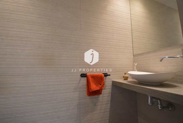 Resale - Villa -
Algorfa - Club De Golf La Finca