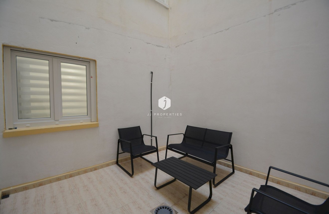 Resale - Apartment / flat -
Torrevieja - Costa Blanca