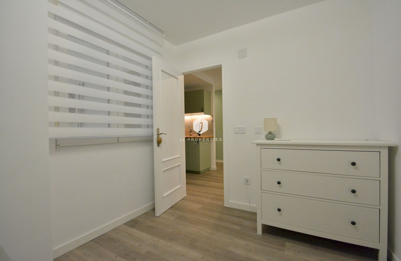 Resale - Apartment / flat -
Torrevieja - Costa Blanca