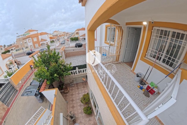 Resale - Bungalow -
Torrevieja - El Limonar