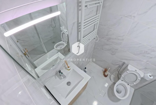 Resale - Bungalow -
Torrevieja - El Limonar