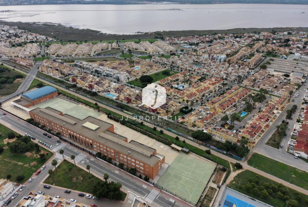 Resale - Bungalow -
Torrevieja - El Limonar