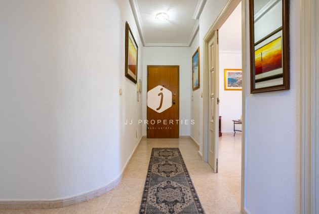 Resale - Villa -
Bigastro - Inland