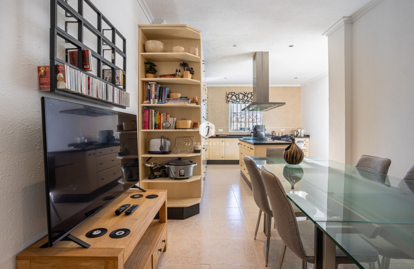 Resale - Villa -
Bigastro - Inland