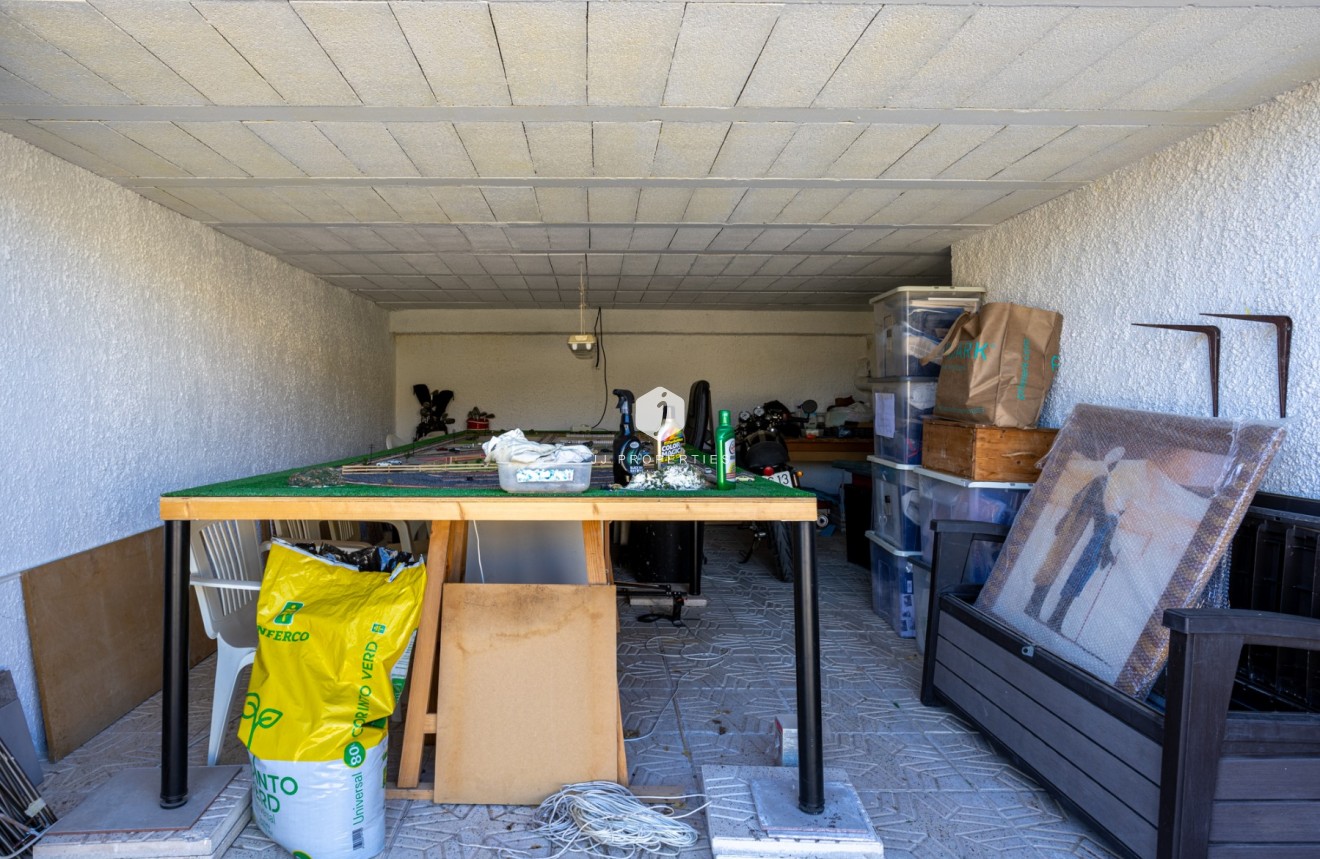 Resale - Villa -
Bigastro - Inland