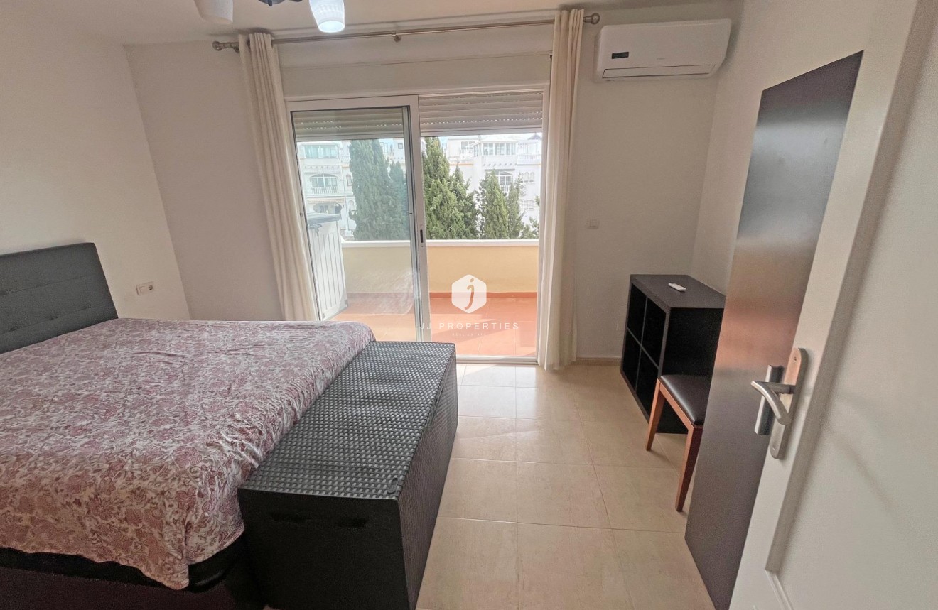 Resale - Duplex -
San Miguel de Salinas - Las Filipinas