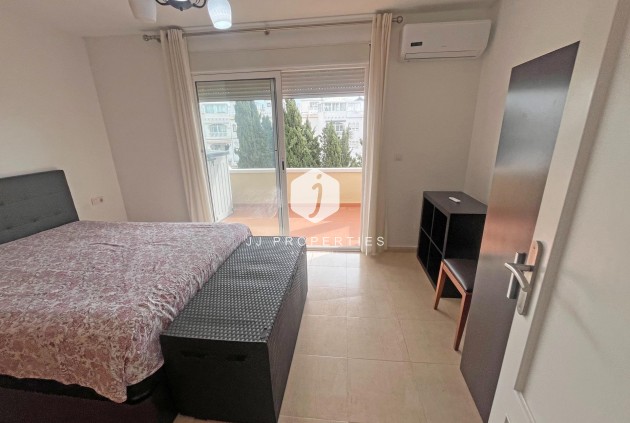 Resale - Duplex -
San Miguel de Salinas - Las Filipinas