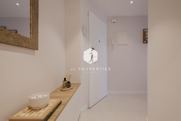 Resale - Apartment / flat -
Torrevieja - Costa Blanca