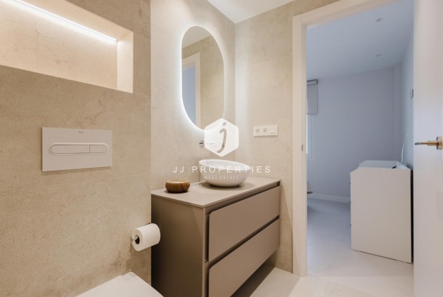 Resale - Apartment / flat -
Torrevieja - Costa Blanca