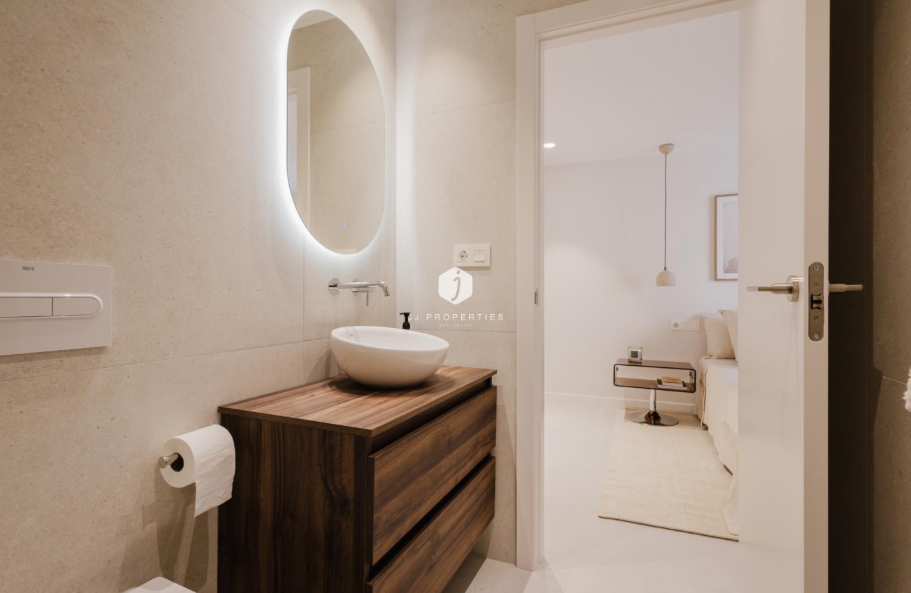 Resale - Apartment / flat -
Torrevieja - Costa Blanca