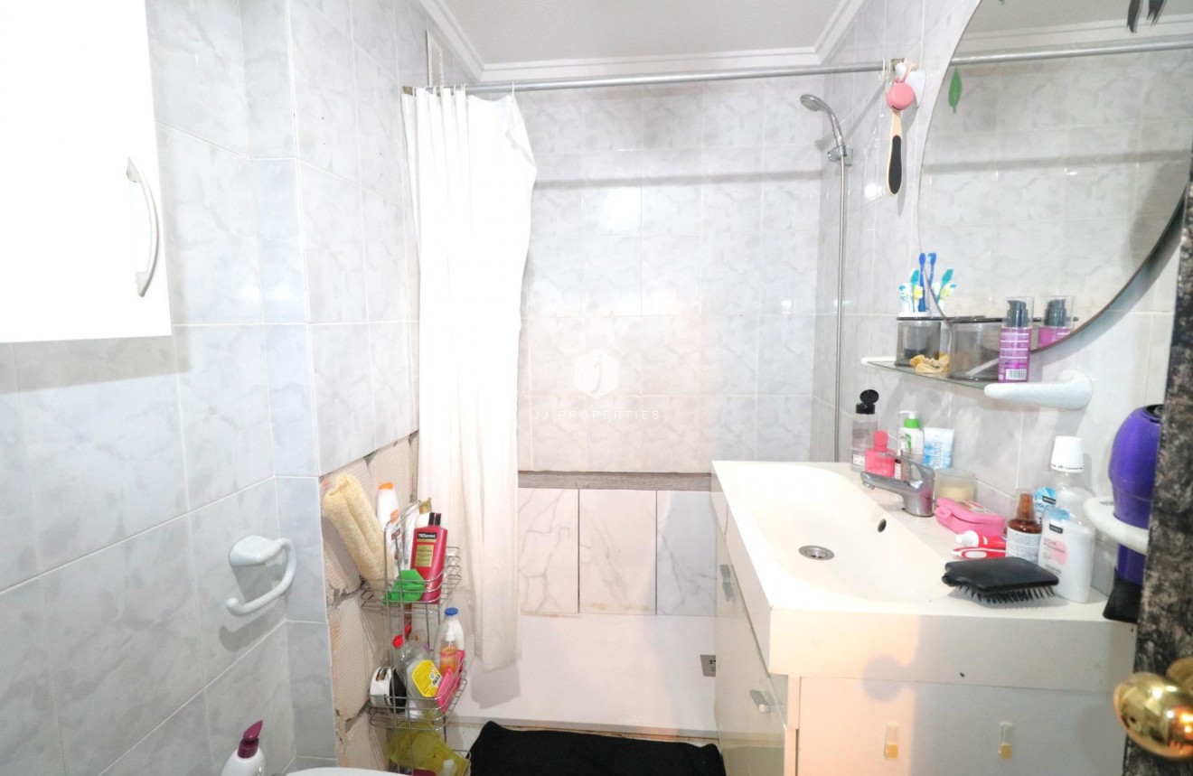 Resale - Apartment / flat -
Torrevieja - El molino