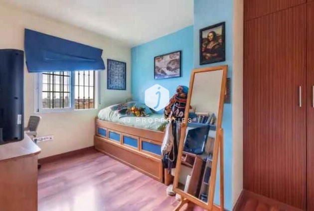 Resale - Villa -
Torrevieja - aguas nuevas