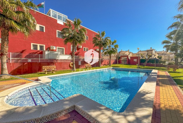 Resale - Bungalow -
Los Altos - Costa Blanca