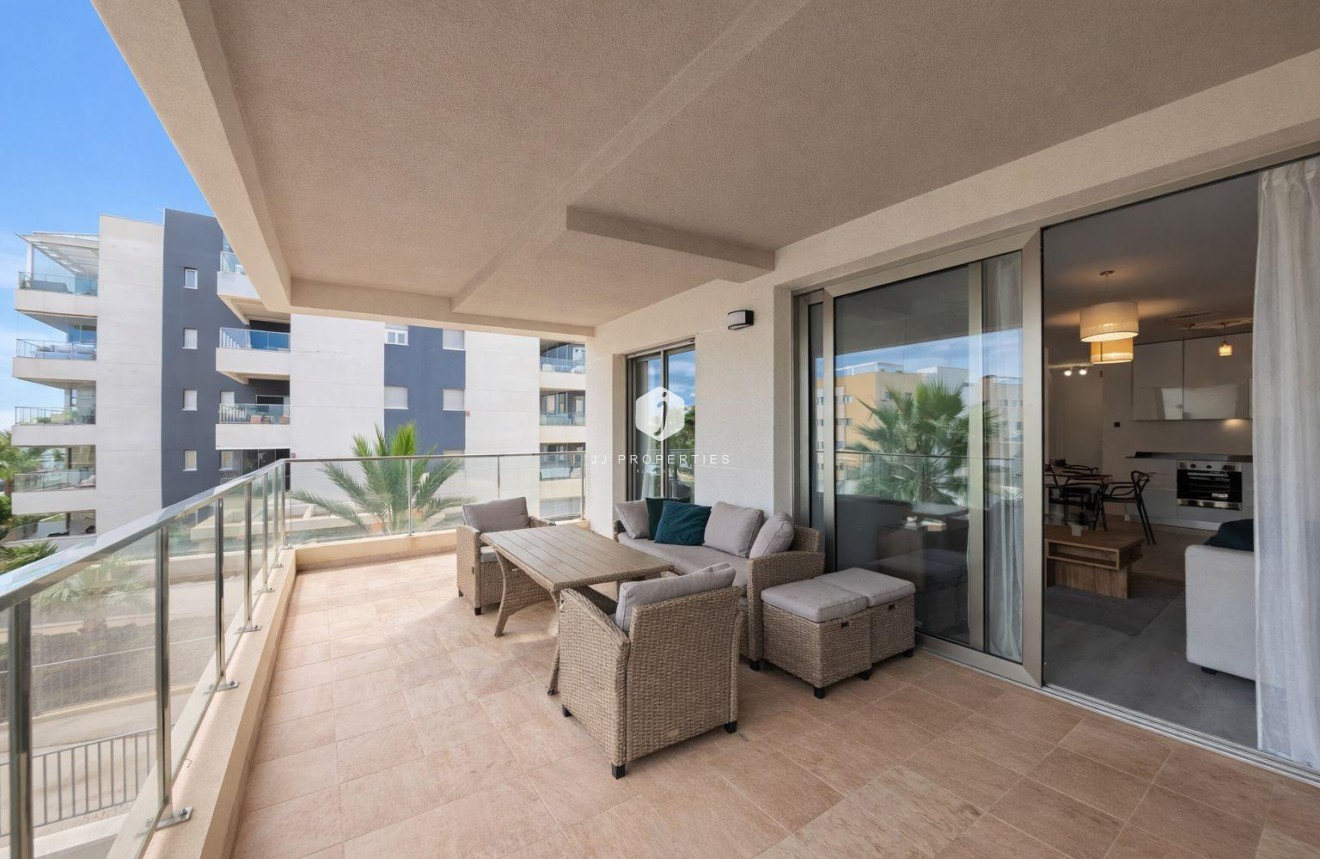 Z drugiej ręki - Mieszkanie w bloku -
Orihuela Costa - Villamartín