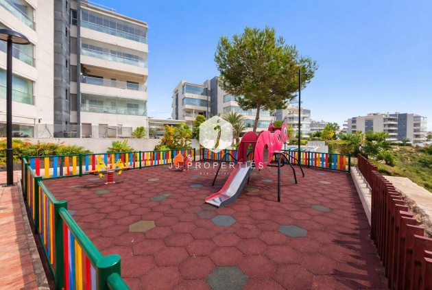 Z drugiej ręki - Mieszkanie w bloku -
Orihuela Costa - Villamartín