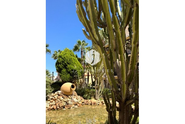 Resale - Penthouse -
Torrevieja - Los Frutales