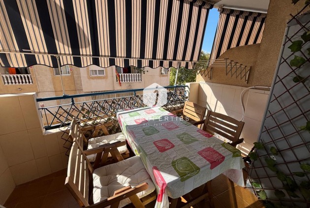 Resale - Apartment / flat -
Torrevieja - Playa de los Locos