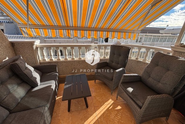 Resale - Apartment / flat -
Torrevieja