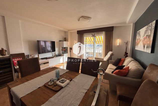 Resale - Apartment / flat -
Torrevieja