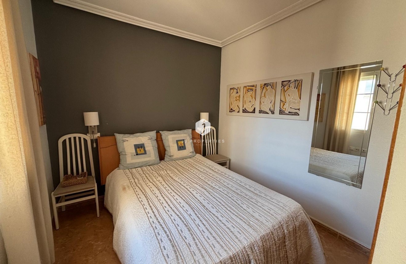 Resale - Apartment / flat -
Torrevieja