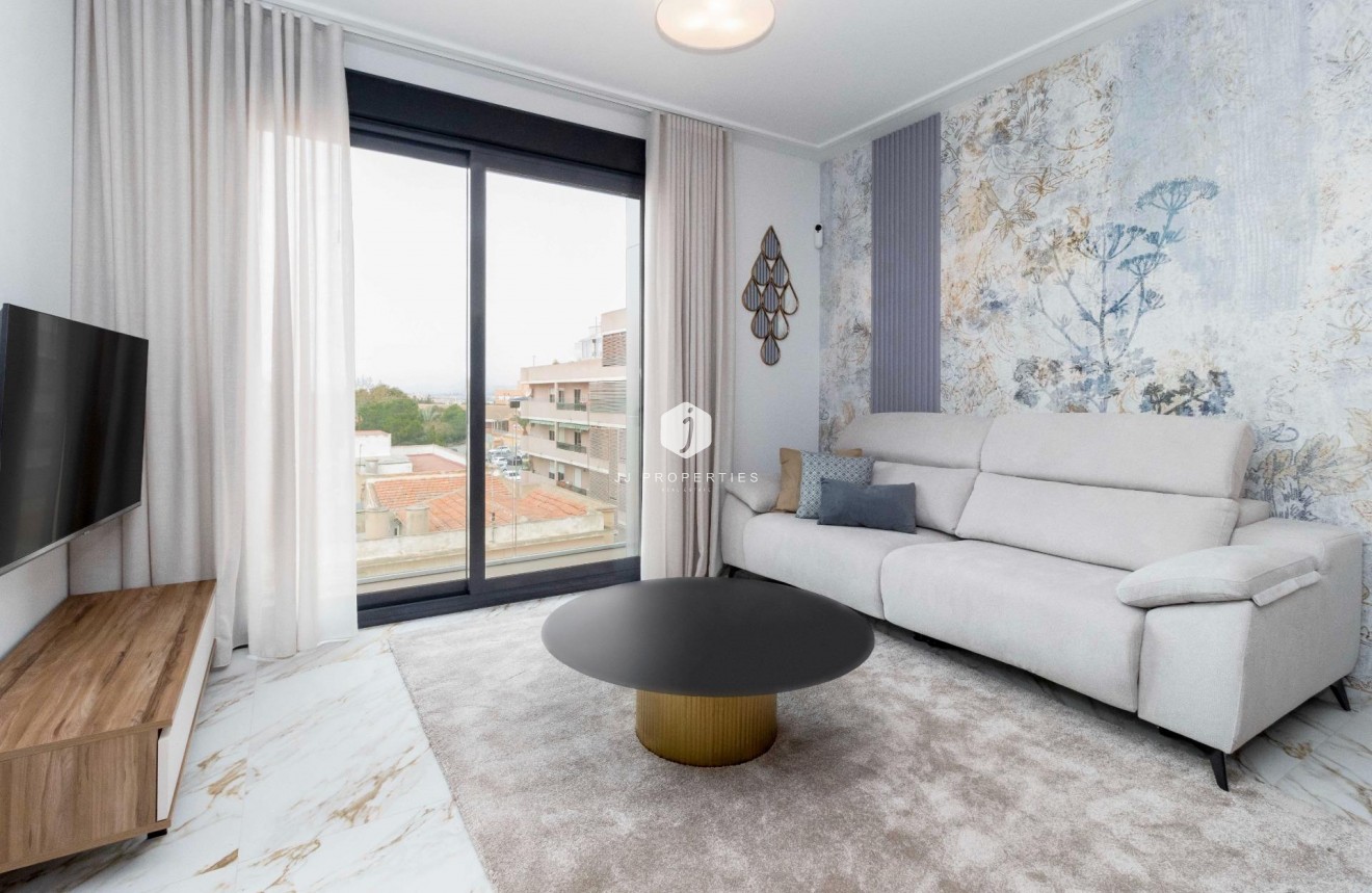 Resale - Penthouse -
Guardamar del Segura - Pueblo