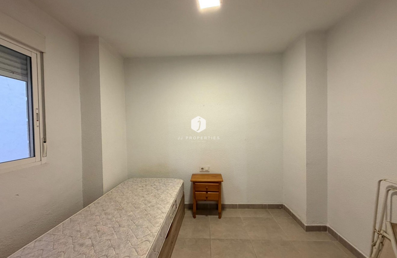 Resale - Apartment / flat -
Torrevieja - Playa de los Locos