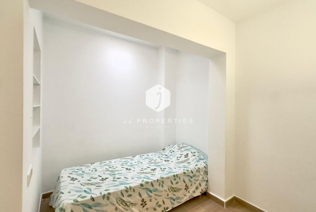 Resale - Bungalow -
Torrevieja - El Limonar