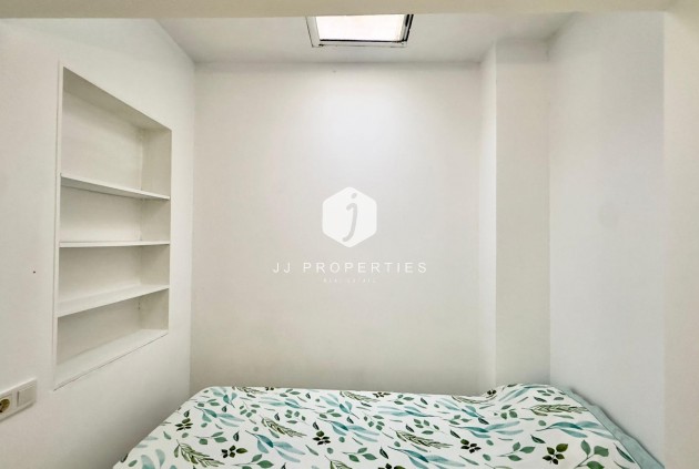 Resale - Bungalow -
Torrevieja - El Limonar