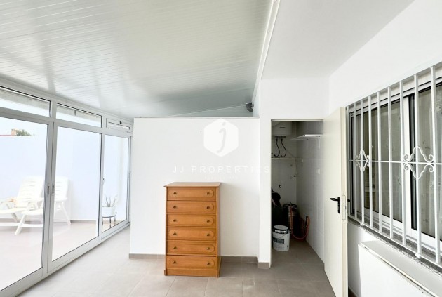 Resale - Bungalow -
Torrevieja - El Limonar