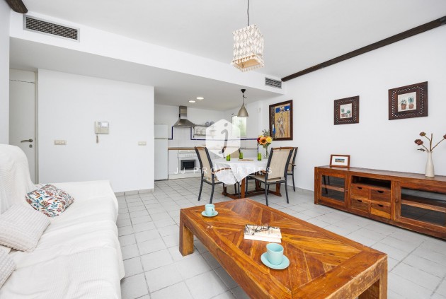 Z drugiej ręki - Mieszkanie w bloku -
Orihuela Costa