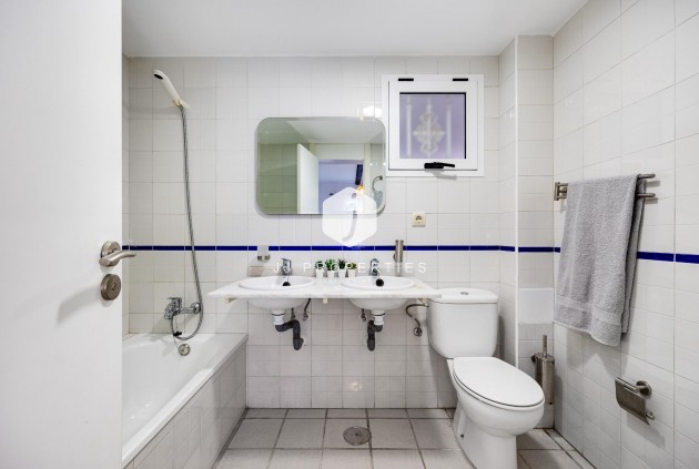 Z drugiej ręki - Mieszkanie w bloku -
Orihuela Costa