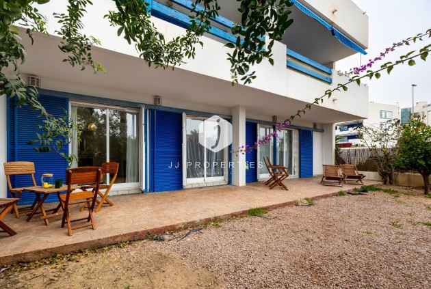 Z drugiej ręki - Mieszkanie w bloku -
Orihuela Costa