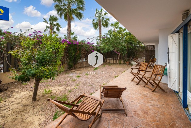 Z drugiej ręki - Mieszkanie w bloku -
Orihuela Costa