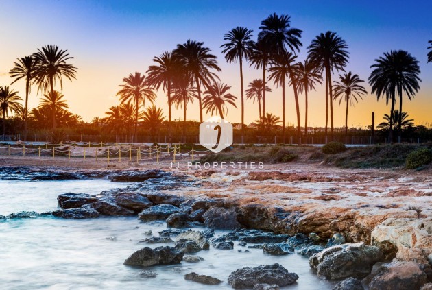 Z drugiej ręki - Mieszkanie w bloku -
Orihuela Costa