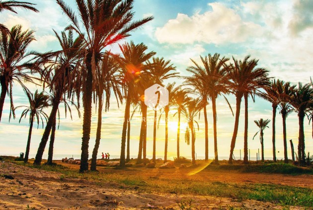 Z drugiej ręki - Mieszkanie w bloku -
Orihuela Costa