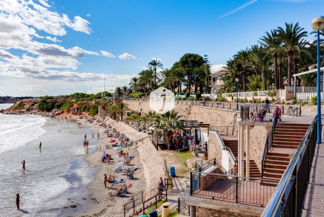 Z drugiej ręki - Mieszkanie w bloku -
Orihuela Costa