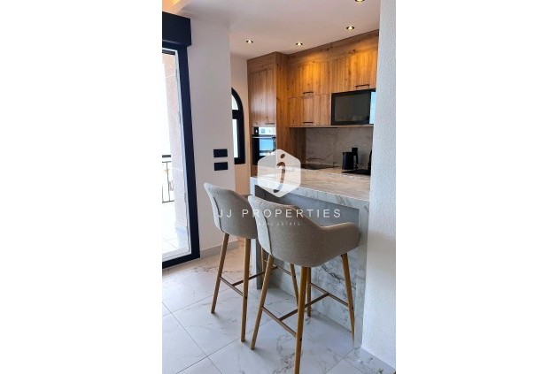 Resale - Apartment / flat -
Torrevieja - Cabo cervera