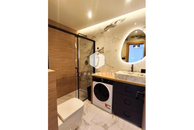 Resale - Apartment / flat -
Torrevieja - Cabo cervera