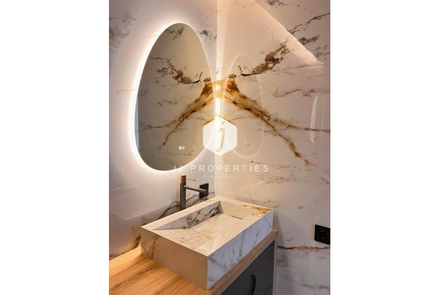 Resale - Apartment / flat -
Torrevieja - Cabo cervera