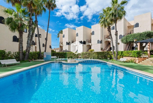 Resale - Apartment / flat -
Torrevieja - Cabo cervera
