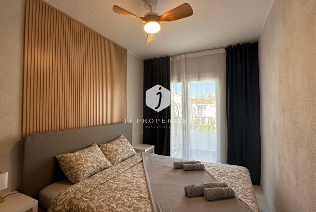 Resale - Bungalow -
Torrevieja - Los Balcones